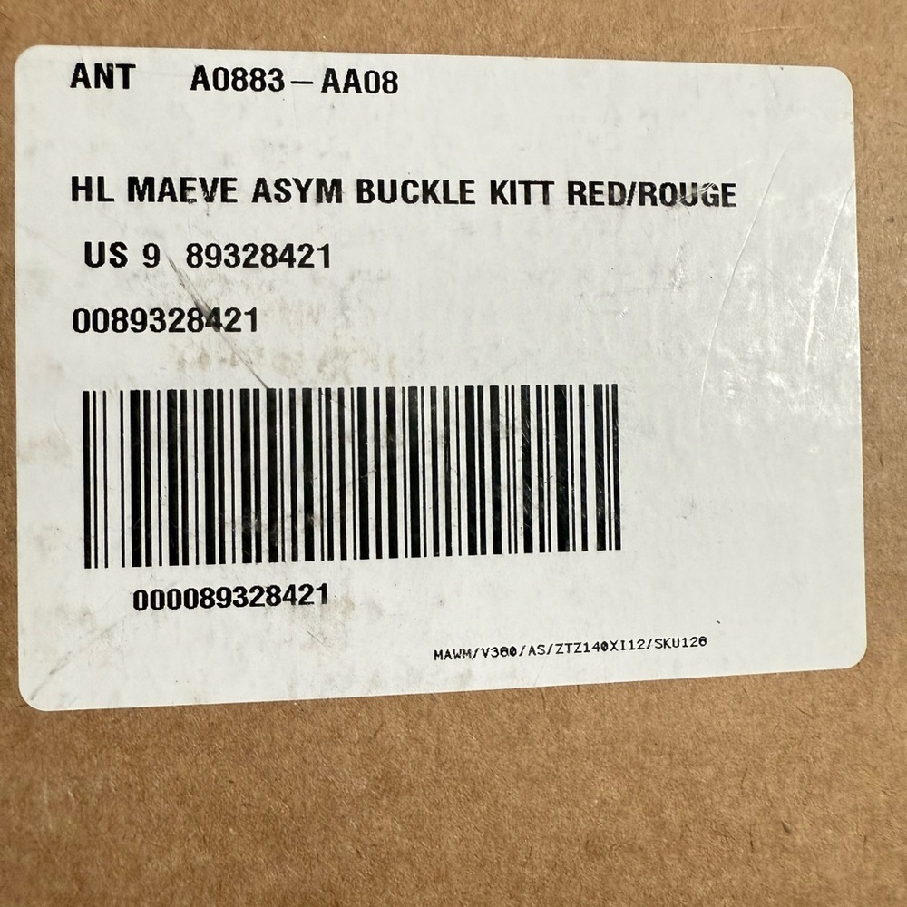 NIB Anthropologie Maeve Red Asymmetrical Buckle Kitten‎ Heels- 9 - Picture 8 of 8